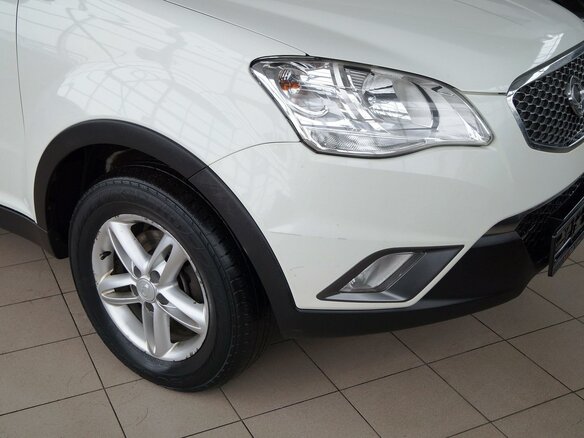 2011 SsangYong Actyon II, белый - вид 24