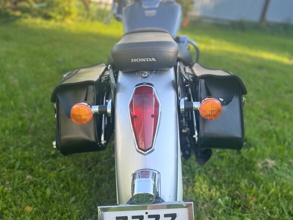 2007 Honda Shadow 750, серебристый, 800000 рублей - вид 5