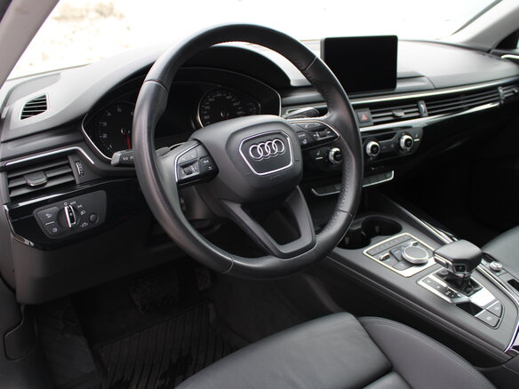 2017 Audi A4 V (B9), белый - вид 8