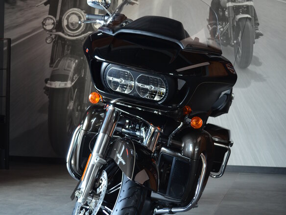 2020 Harley-Davidson Road Glide, коричневый - вид 7
