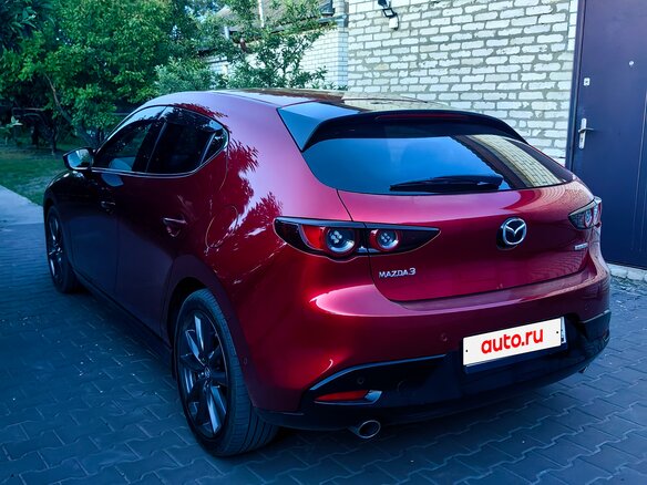 2019 Mazda 3 IV (BP), красный - вид 13