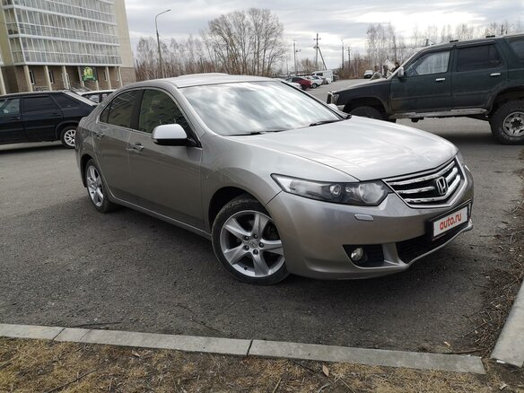 2008 Honda Accord VIII, серебристый - вид 3