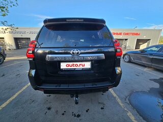2019 Toyota Land Cruiser Prado 150 Series Рестайлинг 2, чёрный, 5950000 рублей, вид 3