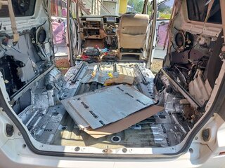 2003 Toyota Alphard I, белый, 1549000 рублей, вид 2