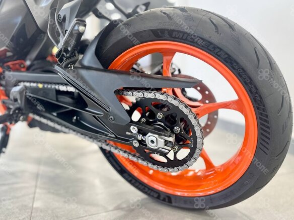 2026 KTM 390 Duke, синий, 699000 рублей - вид 22