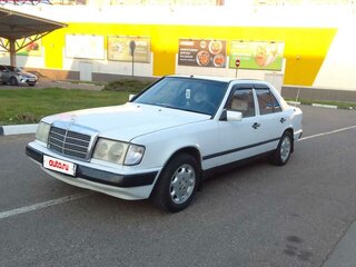 1987 Mercedes-Benz W124 200, белый, 475000 рублей, вид 3