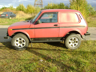 1997 Lada (ВАЗ) 2121 (4x4) I Рестайлинг, пурпурный, 420000 рублей, вид 5