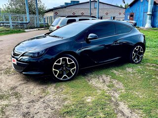2011 Opel Astra GTC J Рестайлинг, чёрный, 1200000 рублей, вид 3
