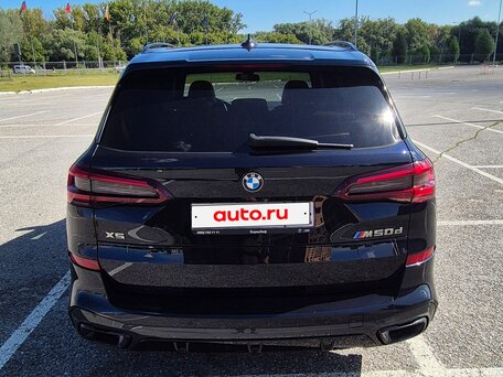 2020 BMW X5 M50d IV (G05/G18), чёрный, 7499000 рублей, вид 3