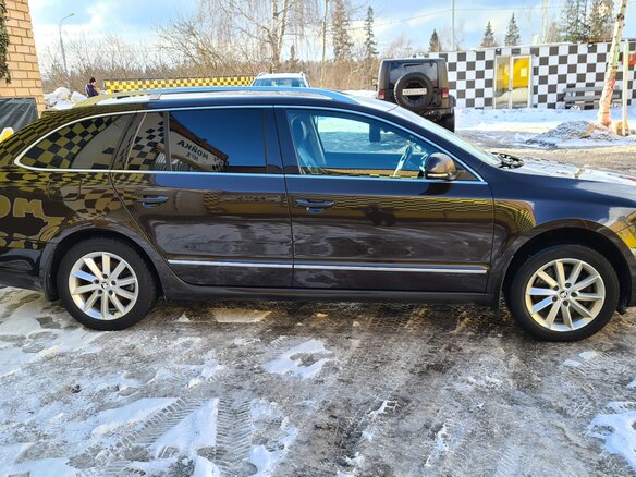 2013 Skoda Superb II Рестайлинг, коричневый - вид 3