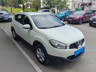 2013 Nissan Qashqai I Рестайлинг, белый, 1250000 рублей, вид 2