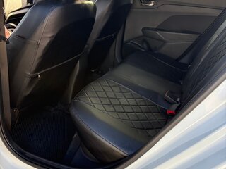 2019 Hyundai Solaris II, белый, 1500000 рублей, вид 4