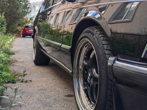 1984 BMW 7 серии 735i 5-speed I (E23) Рестайлинг, чёрный, 2450000 рублей - вид 12