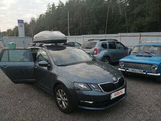 2018 Skoda Octavia III (A7) Рестайлинг, серый, 1550000 рублей, вид 2