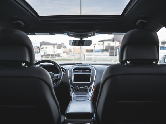 2018 Lincoln Nautilus I, серебристый - вид 17