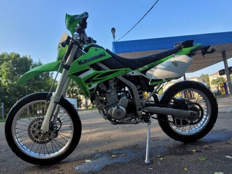2012 Kawasaki KLX 250, зелёный, 400000 рублей, вид 2