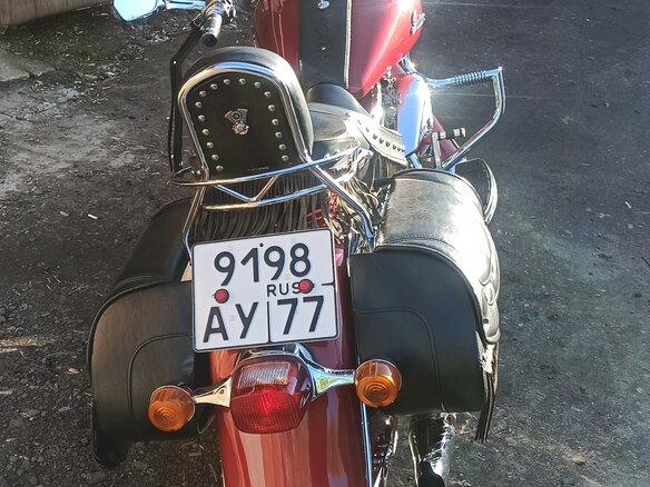 1999 Indian Chief, красный, 1650000 рублей - вид 5