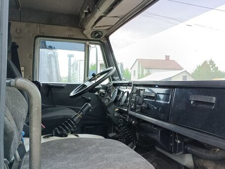 2006 КамАЗ 65117, серый, 2800000 рублей, вид 2