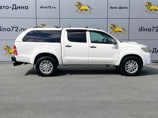 2014 Toyota Hilux VII Рестайлинг, белый, 1670000 рублей, вид 4
