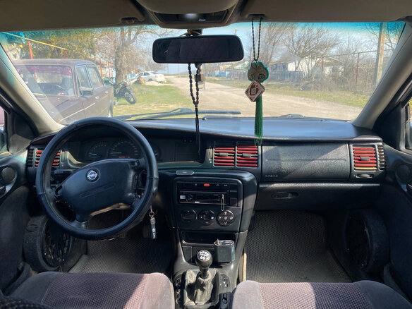 1999 Opel Vectra B, серебристый, 100000 рублей - вид 5
