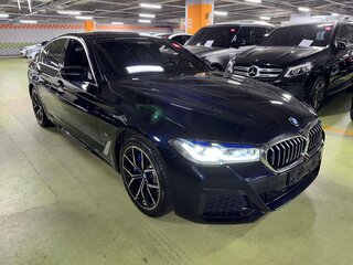 2021 BMW 5 серии 530e VII (G30/G31/G38) Рестайлинг, синий, 6000000 рублей, вид 2