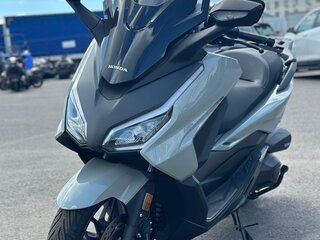 2026 Honda Forza, серый, 950000 рублей, вид 1