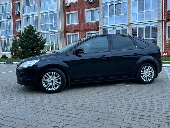 2008 Ford Focus II Рестайлинг, чёрный, 680000 рублей - вид 4