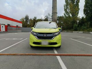 2018 Honda Freed II, жёлтый, 1500000 рублей, вид 2