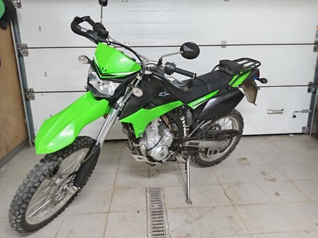 2012 Kawasaki KLX 250, зелёный, 380000 рублей, вид 1