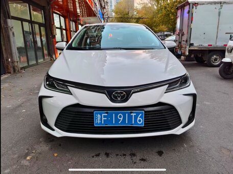2023 Toyota Corolla XII (E210), белый, 1507000 рублей, вид 1