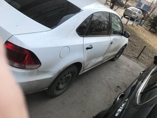 2017 Volkswagen Polo V Рестайлинг, жёлтый, 800000 рублей, вид 5