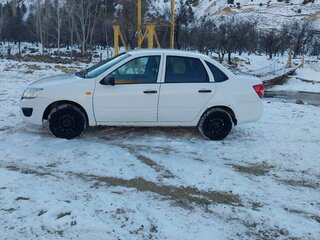 2015 Lada (ВАЗ) Granta I, белый, 465000 рублей, вид 2