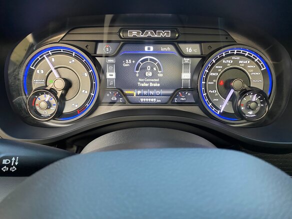 2022 Ram 1500 Crew Cab V, синий, 7400000 рублей - вид 34