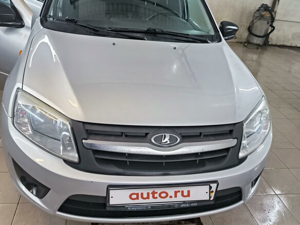 2017 Lada (ВАЗ) Granta I, серебристый, 650000 рублей - вид 3