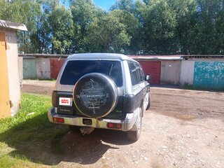 1999 Mitsubishi Pajero II Рестайлинг, серебристый, 520000 рублей, вид 4