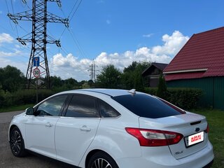 2013 Ford Focus III, белый, 740000 рублей, вид 3