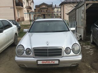 1996 Mercedes-Benz E-Класс 230 II (W210, S210), серый, 651525 рублей, вид 1