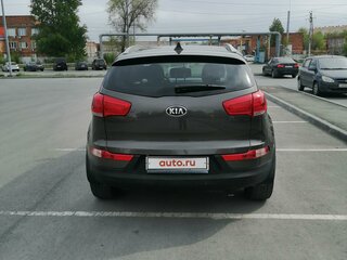 2014 Kia Sportage III Рестайлинг, серебристый, 1400000 рублей, вид 3