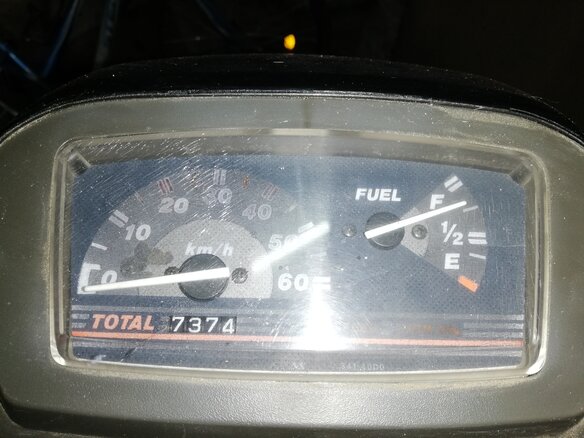 1997 Suzuki Address 100, чёрный, 80000 рублей - вид 6