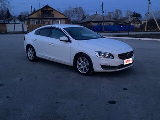 2013 Volvo S60 II Рестайлинг, белый, 1300000 рублей, вид 1