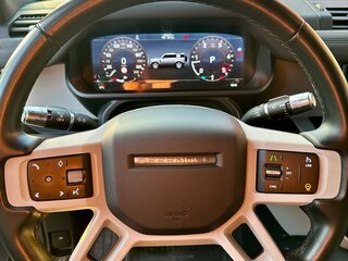 2020 Land Rover Defender 110 II, серый, 6200000 рублей, вид 5