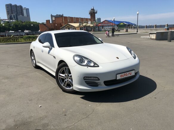 2013 Porsche Panamera 4S I, белый, 4400000 рублей - вид 20