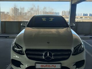 2017 Mercedes-Benz E-Класс 200 V (W213, S213, C238), белый, 3250000 рублей, вид 1