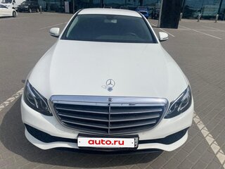 2019 Mercedes-Benz E-Класс 200 V (W213, S213, C238), белый, 3800000 рублей, вид 2