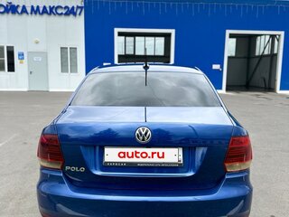 2018 Volkswagen Polo V Рестайлинг, синий, 800000 рублей, вид 5