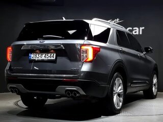 2022 Ford Explorer VI, серый, 8020689 рублей, вид 3
