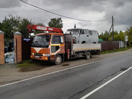 1994 Nissan Diesel, бежевый, 3000000 рублей, вид 5