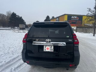 2018 Toyota Land Cruiser Prado 150 Series Рестайлинг 2, чёрный, 5200000 рублей, вид 4