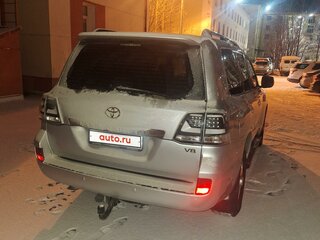 2009 Toyota Land Cruiser 200 Series, серебристый, 3500000 рублей, вид 5