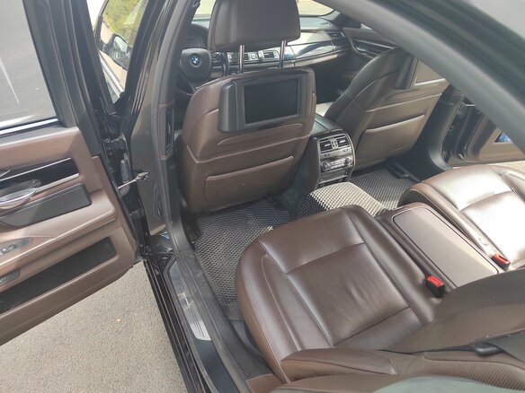 2009 BMW 7 серии 730d V (F01/F02/F04), чёрный - вид 21